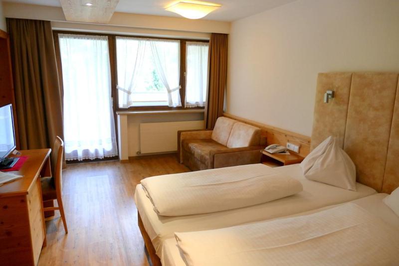 Hotel Gasthof Mitteregger - Beste Lage In Kaprun Zewnętrze zdjęcie