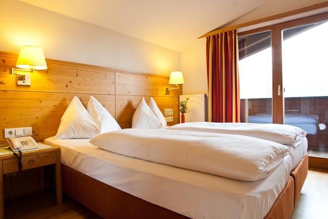 Hotel Gasthof Mitteregger - Beste Lage In Kaprun Zewnętrze zdjęcie
